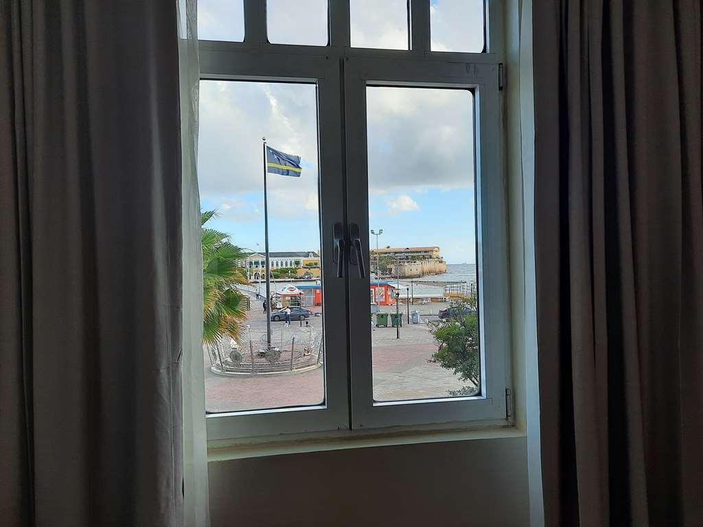 Brion City Hotel BW Signature Collection Willemstad Ruang foto