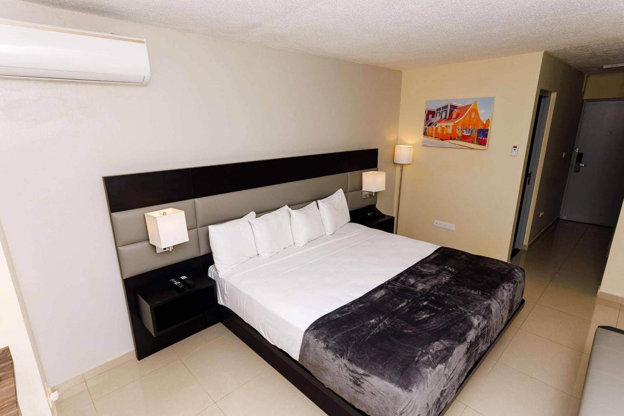 Brion City Hotel BW Signature Collection Willemstad Bagian luar foto