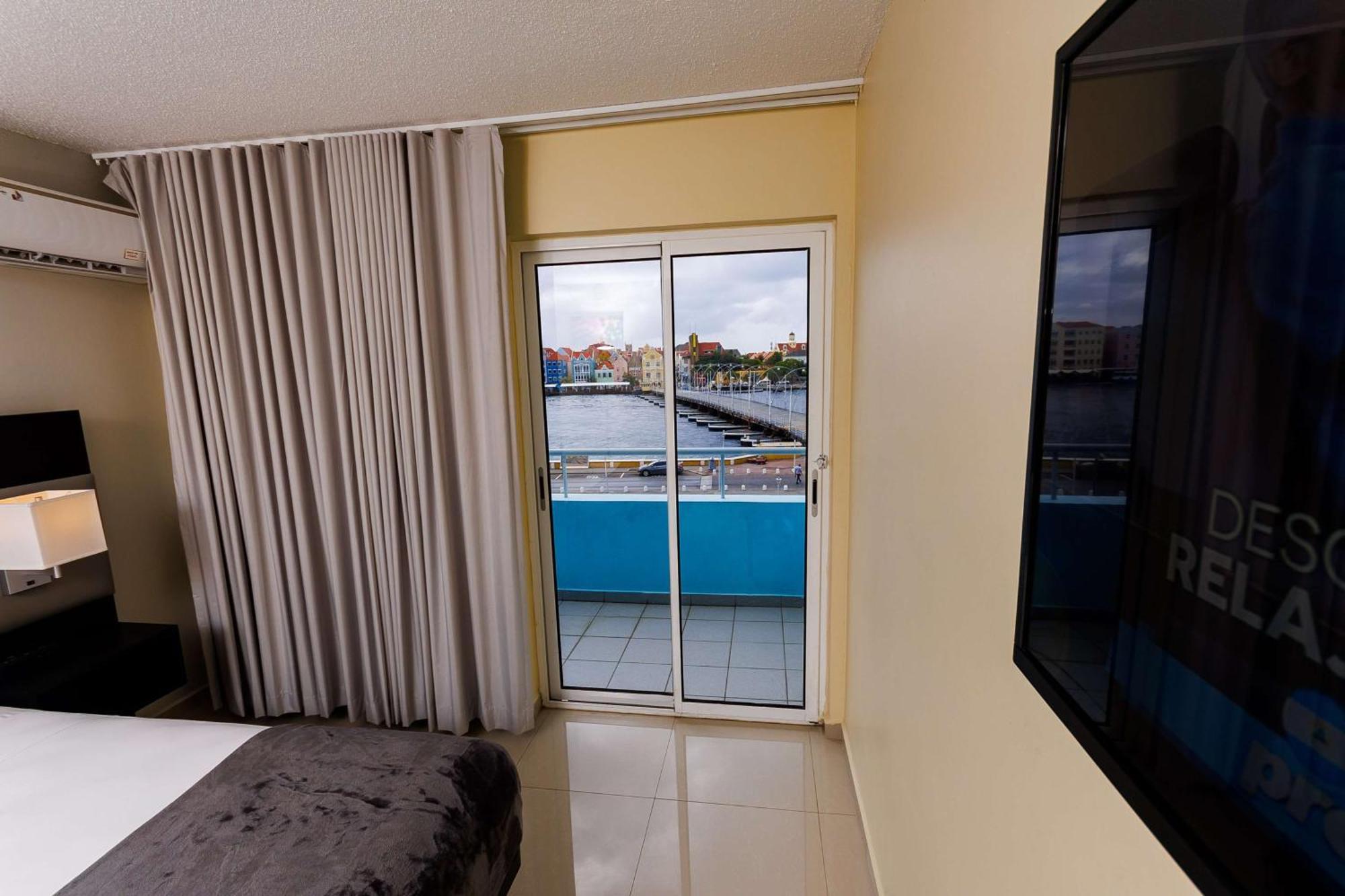 Brion City Hotel BW Signature Collection Willemstad Bagian luar foto